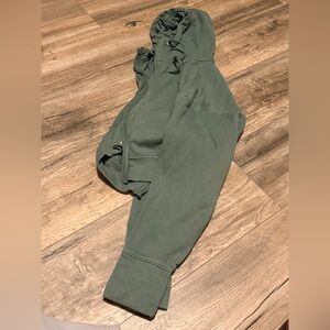 Woman’s Cozy Green Sweat Jacket